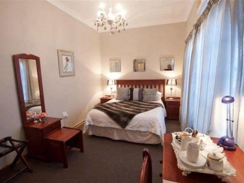 Bloemstantia Guest House Bloemfontein Exterior photo